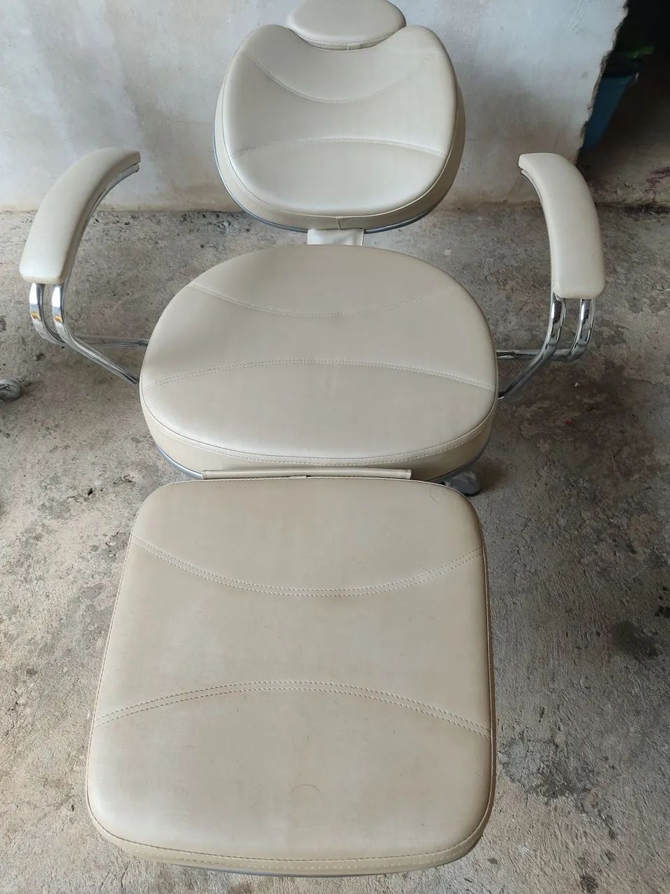 Vende-se Cadeiras para Salão de Beleza - Foto 4