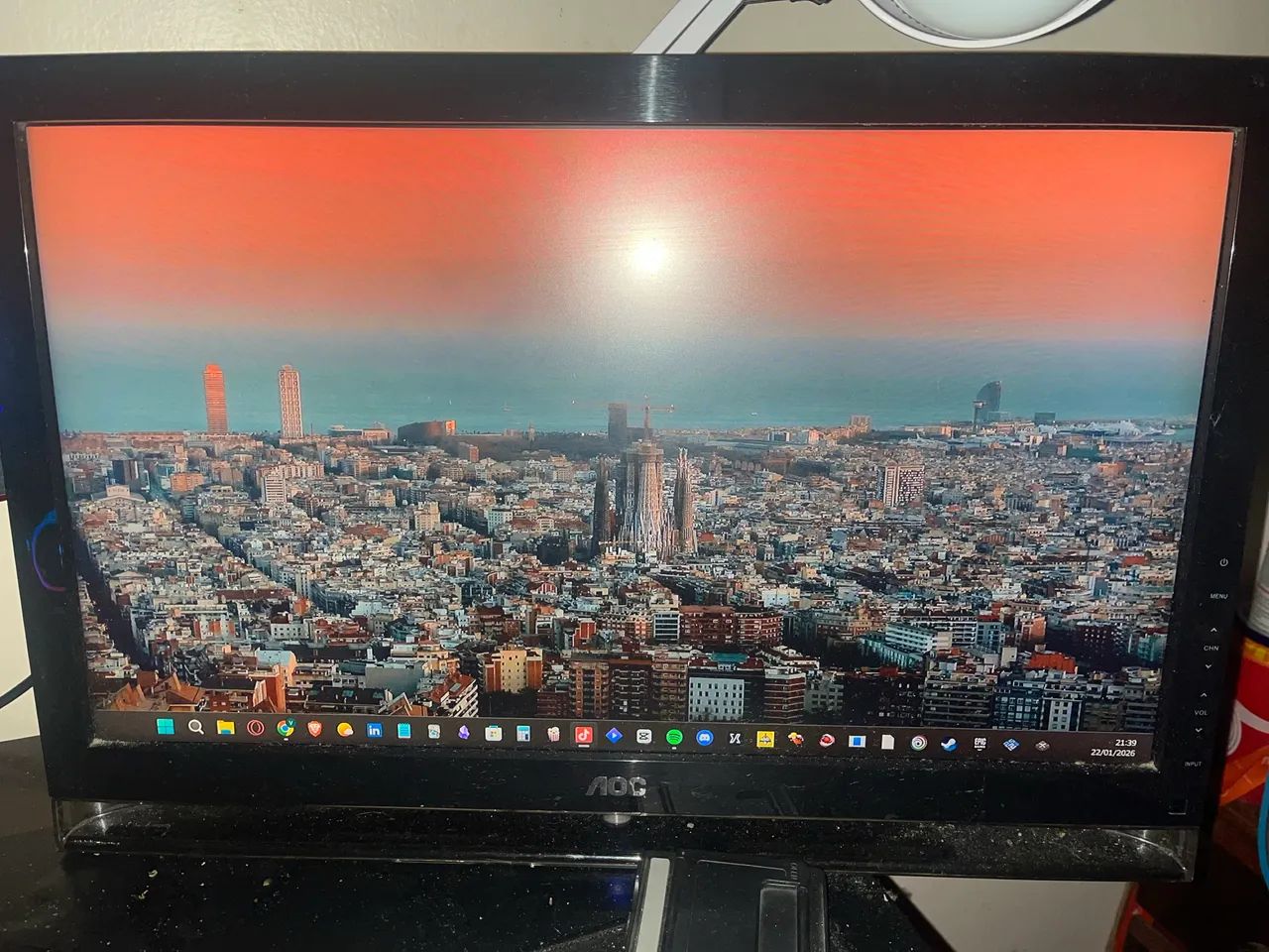 Tv/Monitor Aoc - 22 Polegadas   - Foto 3