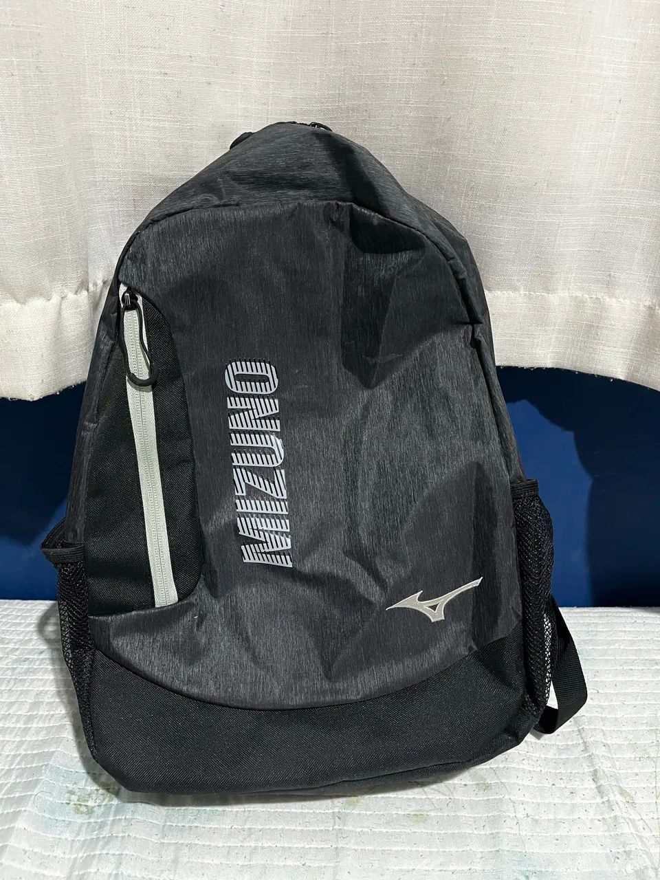 Mochila Mizuno nunca usada
