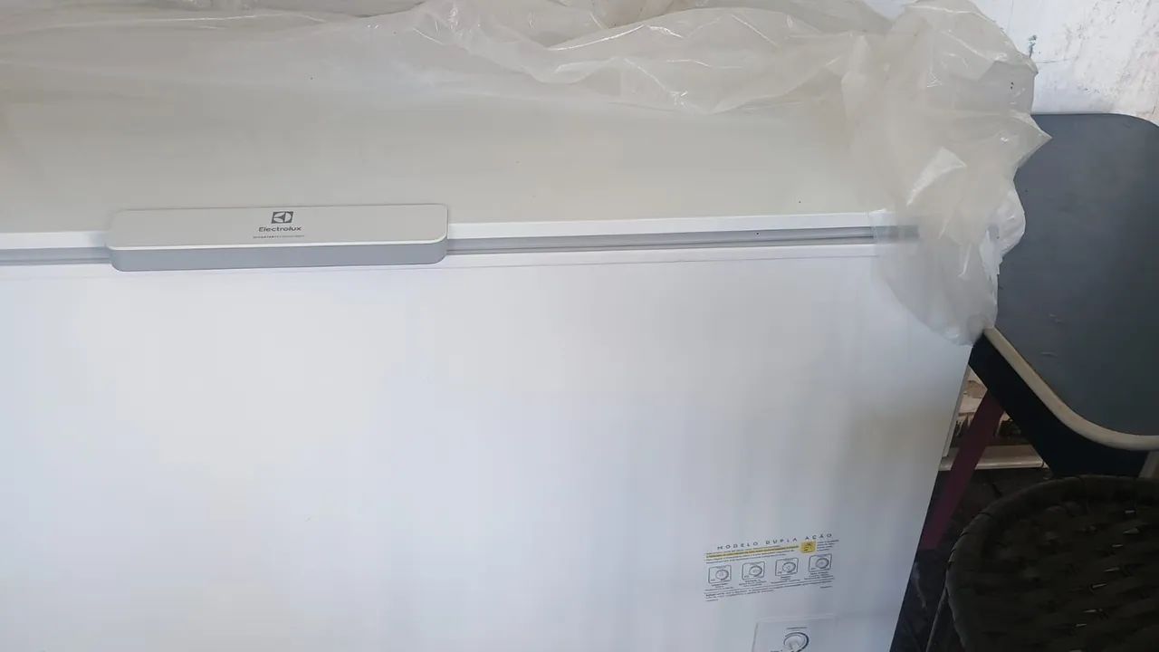 Freezer Eletrolux novo,dupla ação 