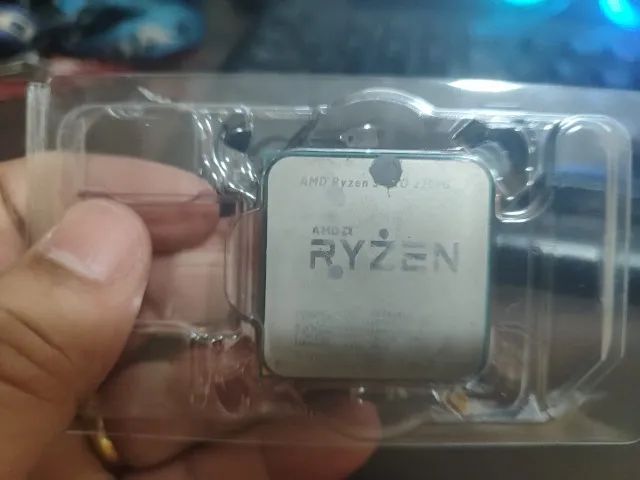  AMD Ryzen 3 2200G