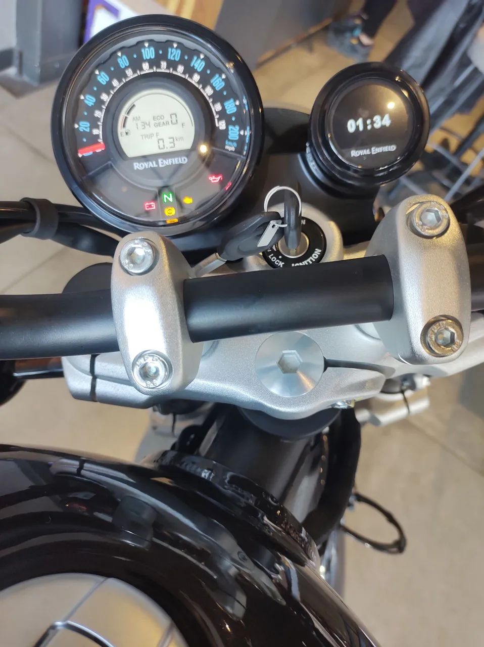 Super Meteor 650 Igor  *<br>? * - Foto 4