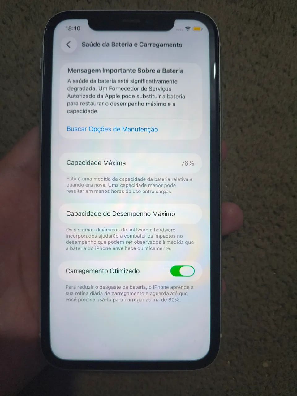vendo iPhone 11 funcionando tudo, bateria 76%