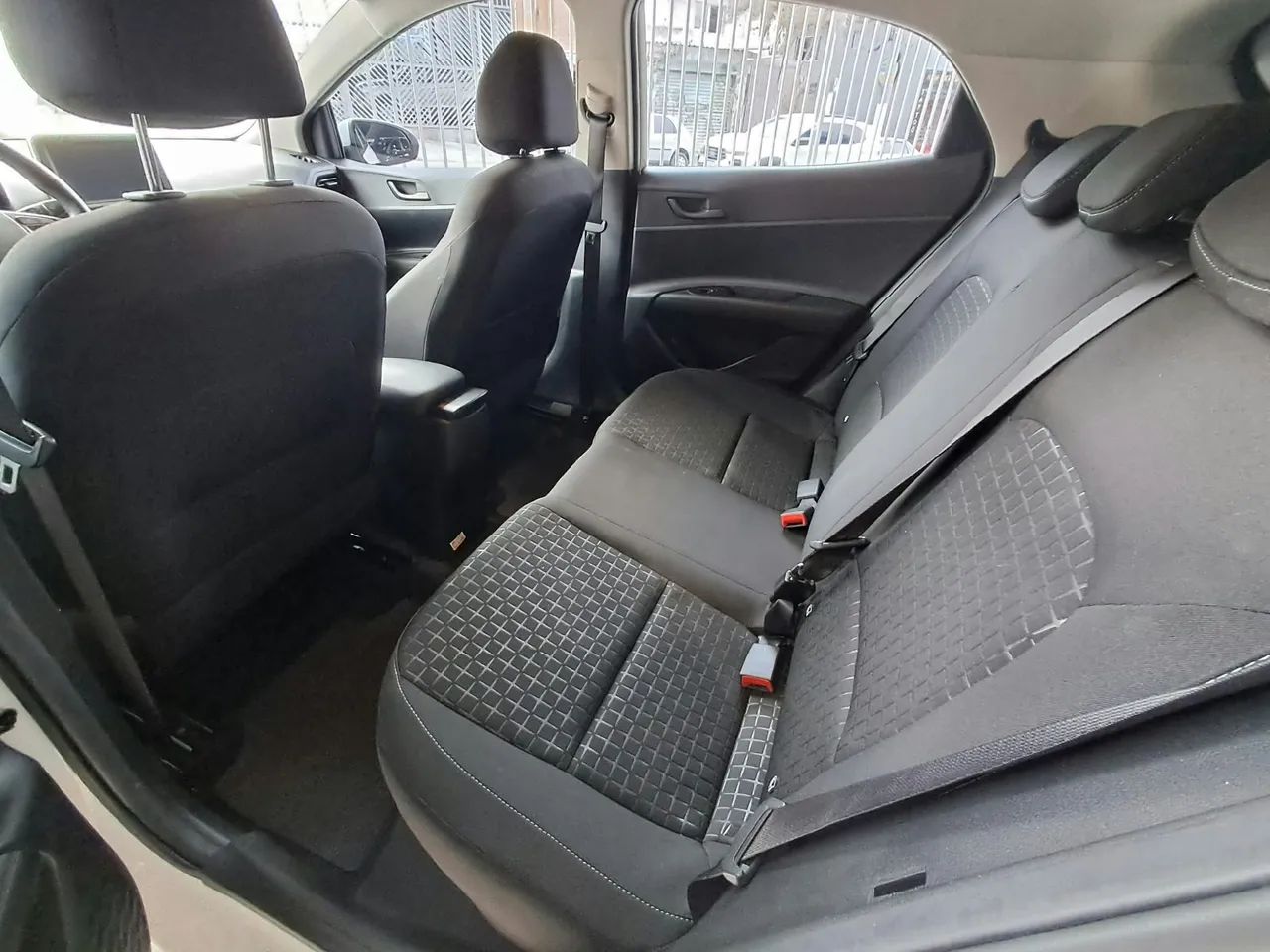 Hyundai HB20 Limited 1.0 Flex 12V Mec., foto 3 de 9
