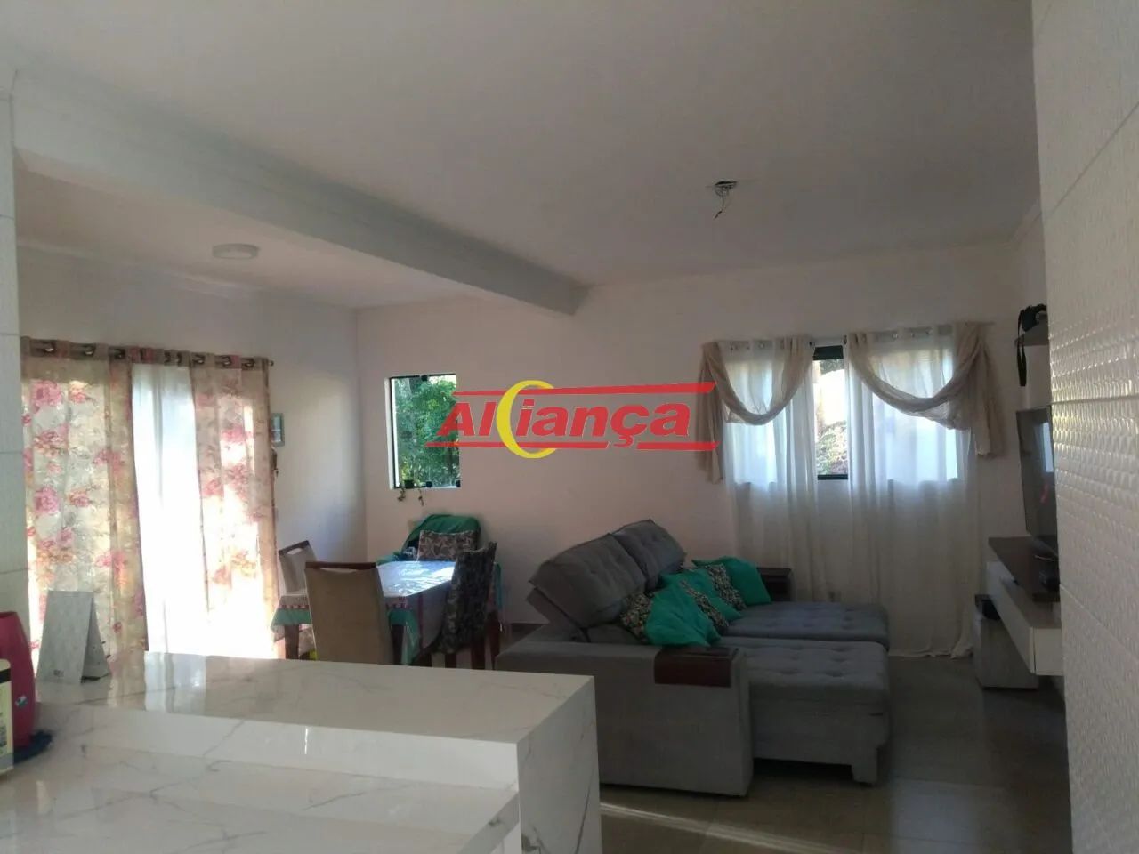 CASA TERREA ARUJÁ - 2 QUARTOS - 1 SUITE - 3 VAGAS - Foto 5