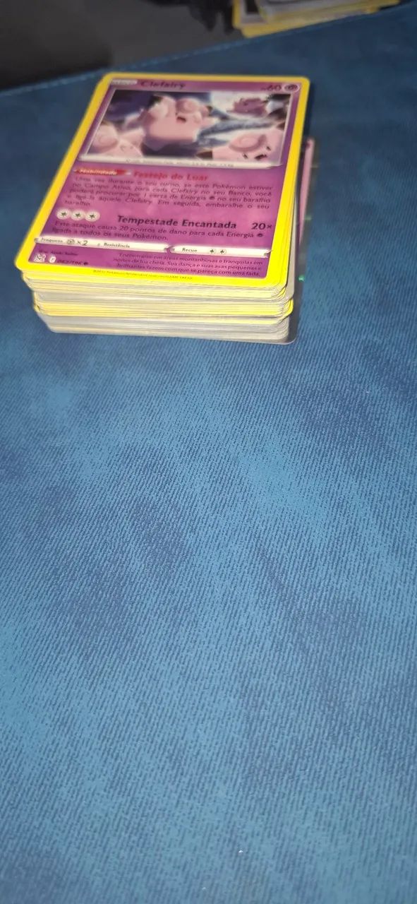 50 Cartas pokemon psíquicas variadas em ótimo estado 