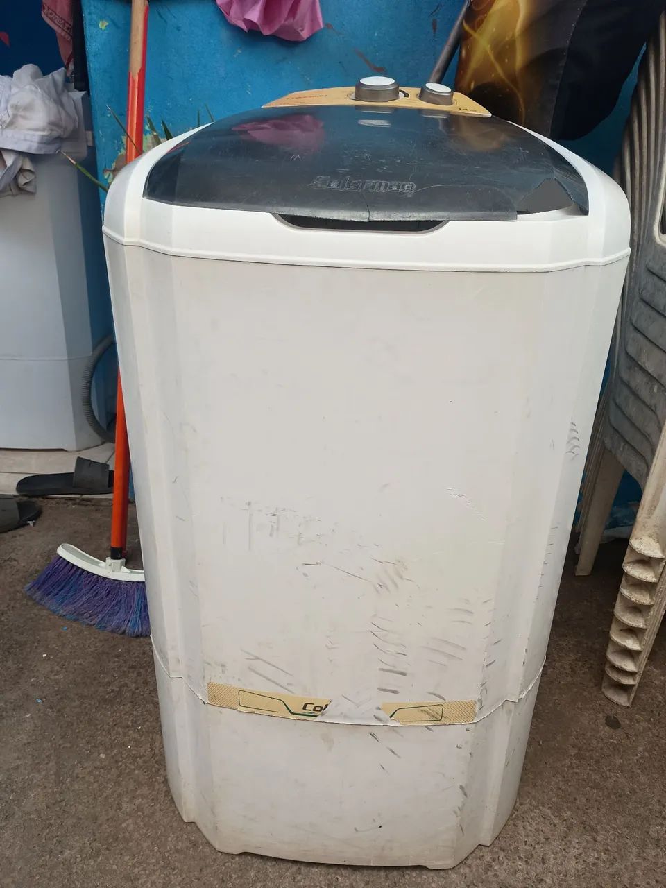 Vendo um tanquinho colormaq
