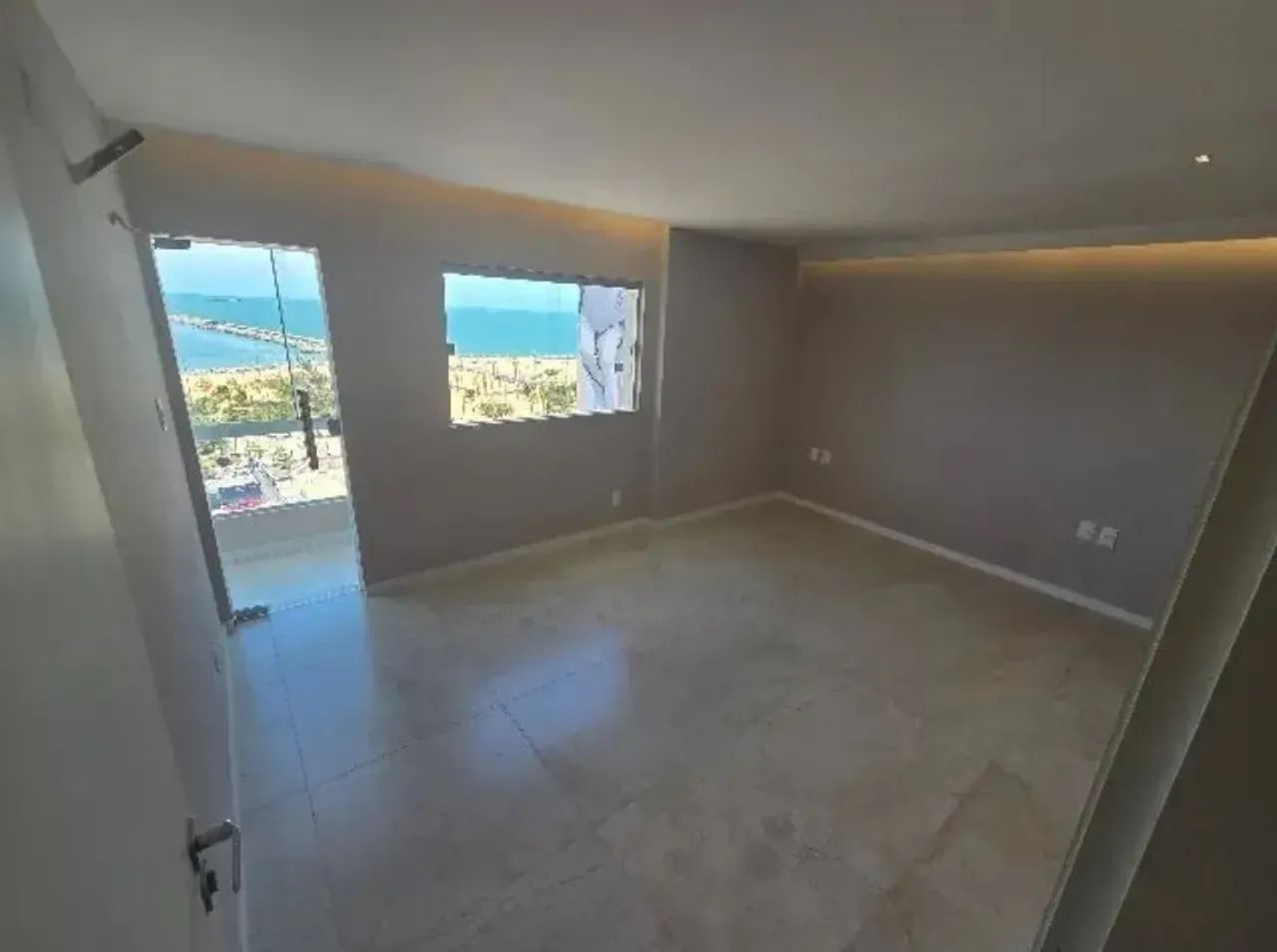 Imóvel para venda possui 182 metros quadrados com 3 quartos em Praia de Iracema - Fortalez - Foto 4