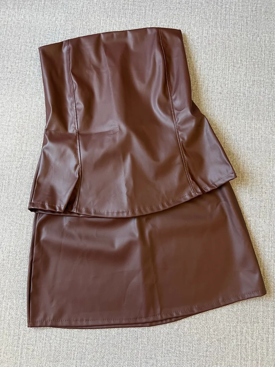 Conjunto saia mais blusa bata tomara que caia 