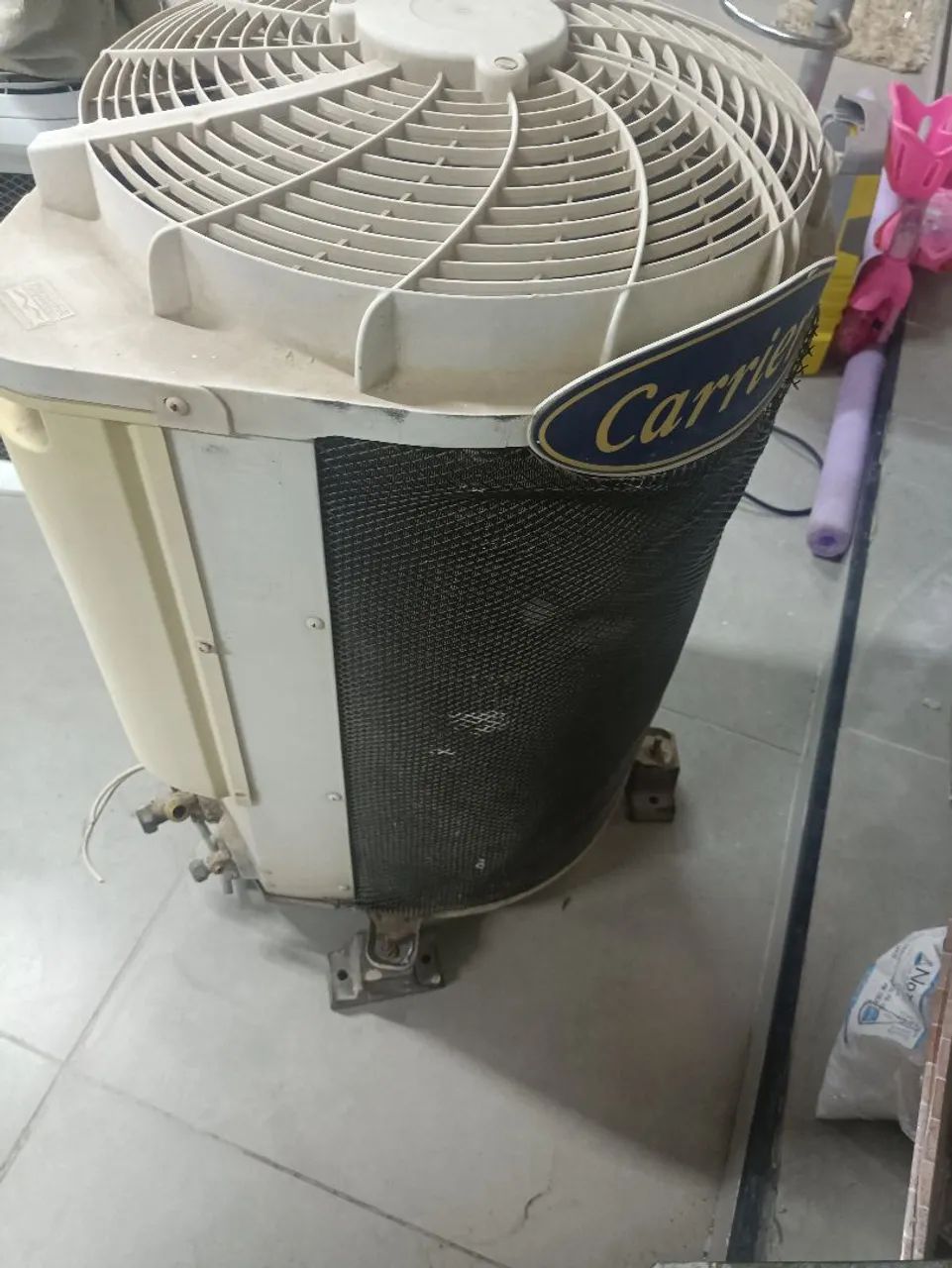 Ar condicionado CARRIER 18mil BTUS  - Foto 2
