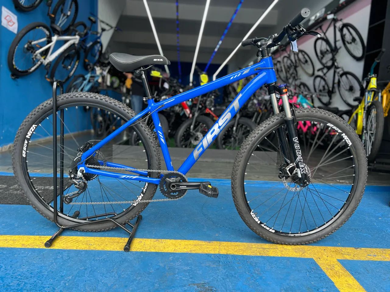 Bicicleta First aro 29, kit 1x9