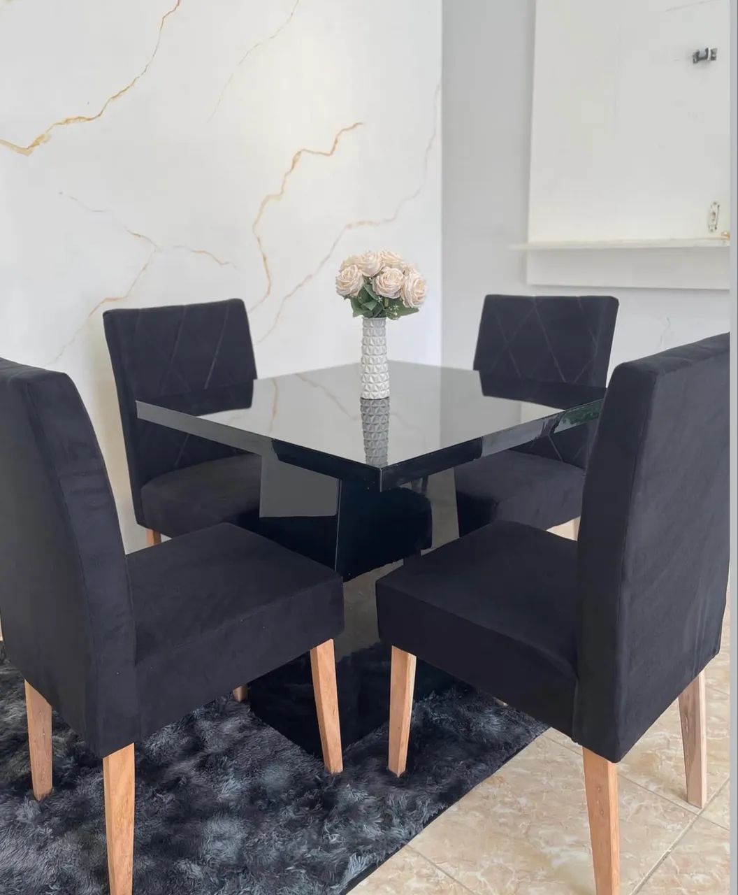 MESA MINI + 4 CADEIRAS 80x80
