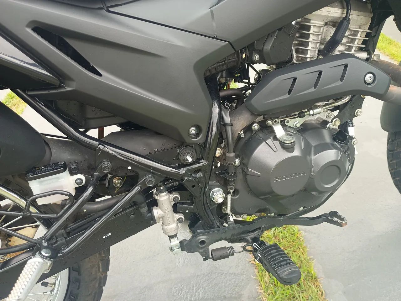 XRE 190 cinza bem conservado. - Foto 4