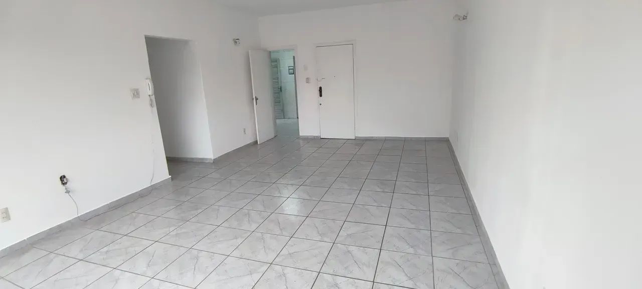AMPLO APARTAMENTO NO CENTRO DA LAPA. PRONTO PARA MUDAR. - Foto 2