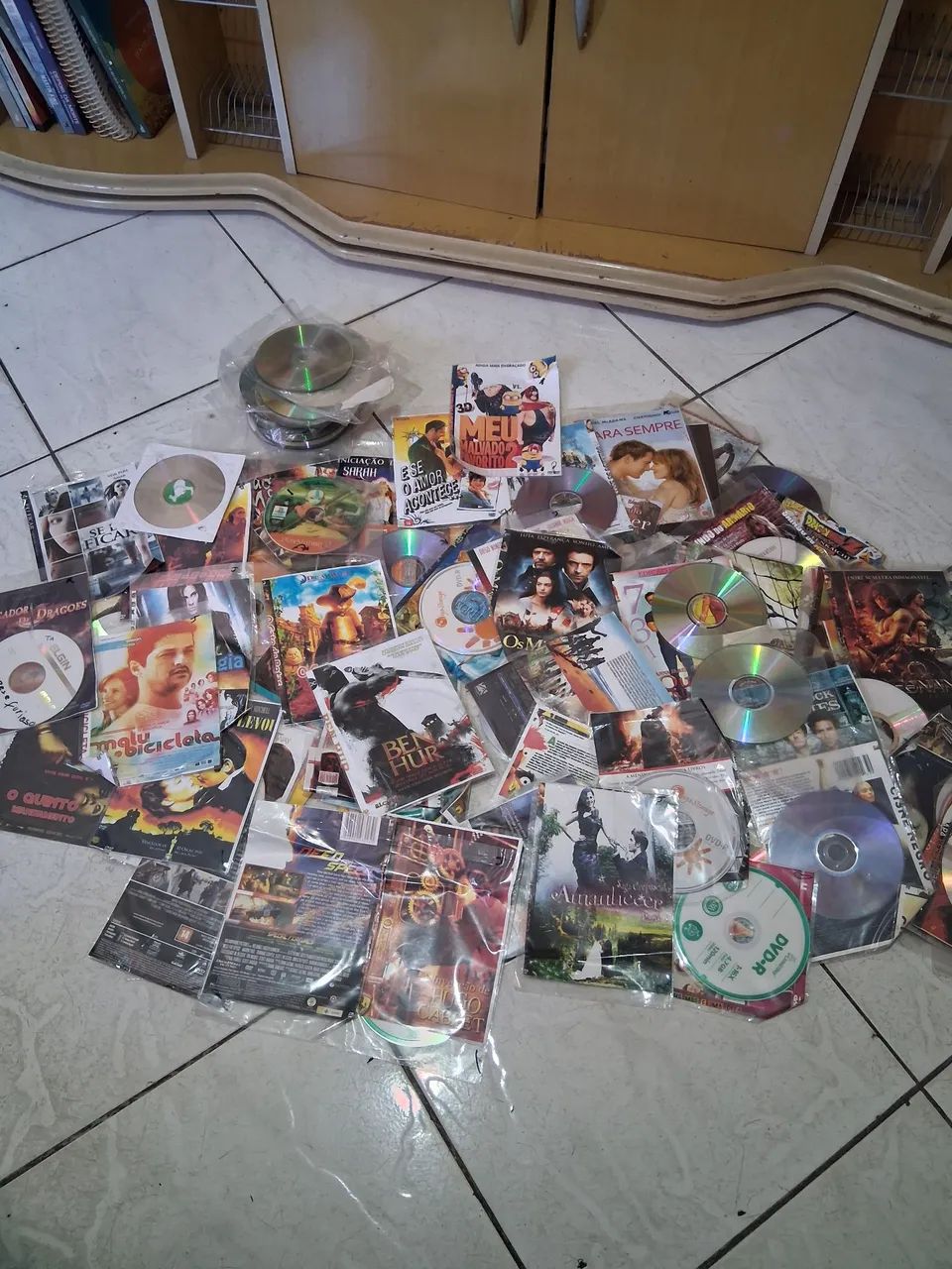 DVDs variados mais de 150  - Foto 5