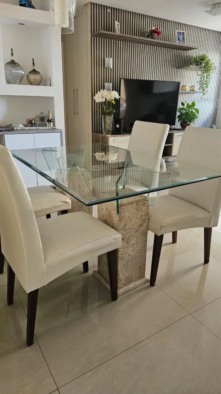 Mesa de jantar com 4 cadeiras  - Foto 2