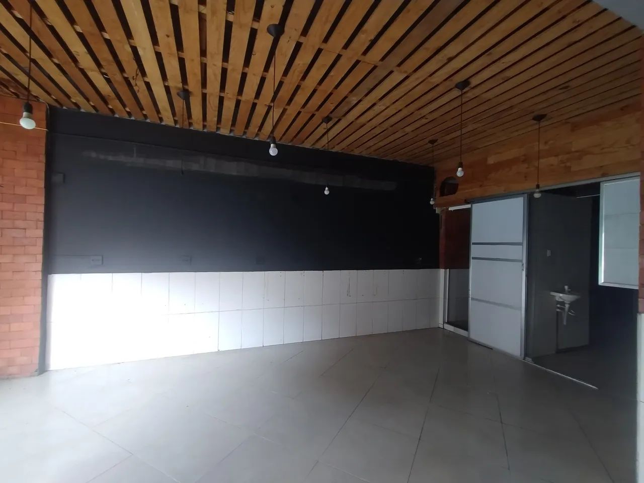 Excelente loja com 53m² na Av. Itamar Franco - Foto 3