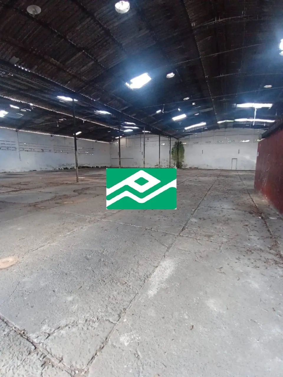 Galpão com área livre na Várzea - Foto 3