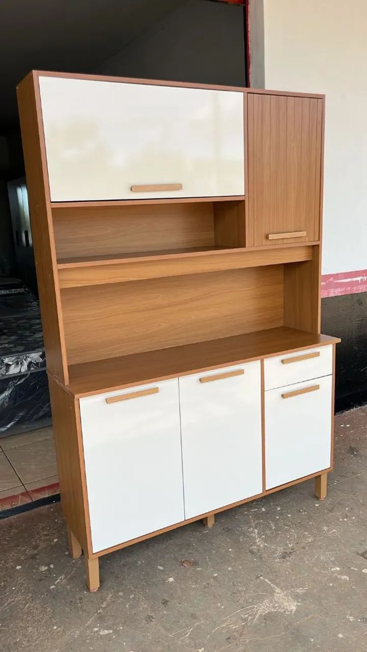 Armário de cozinha novo 