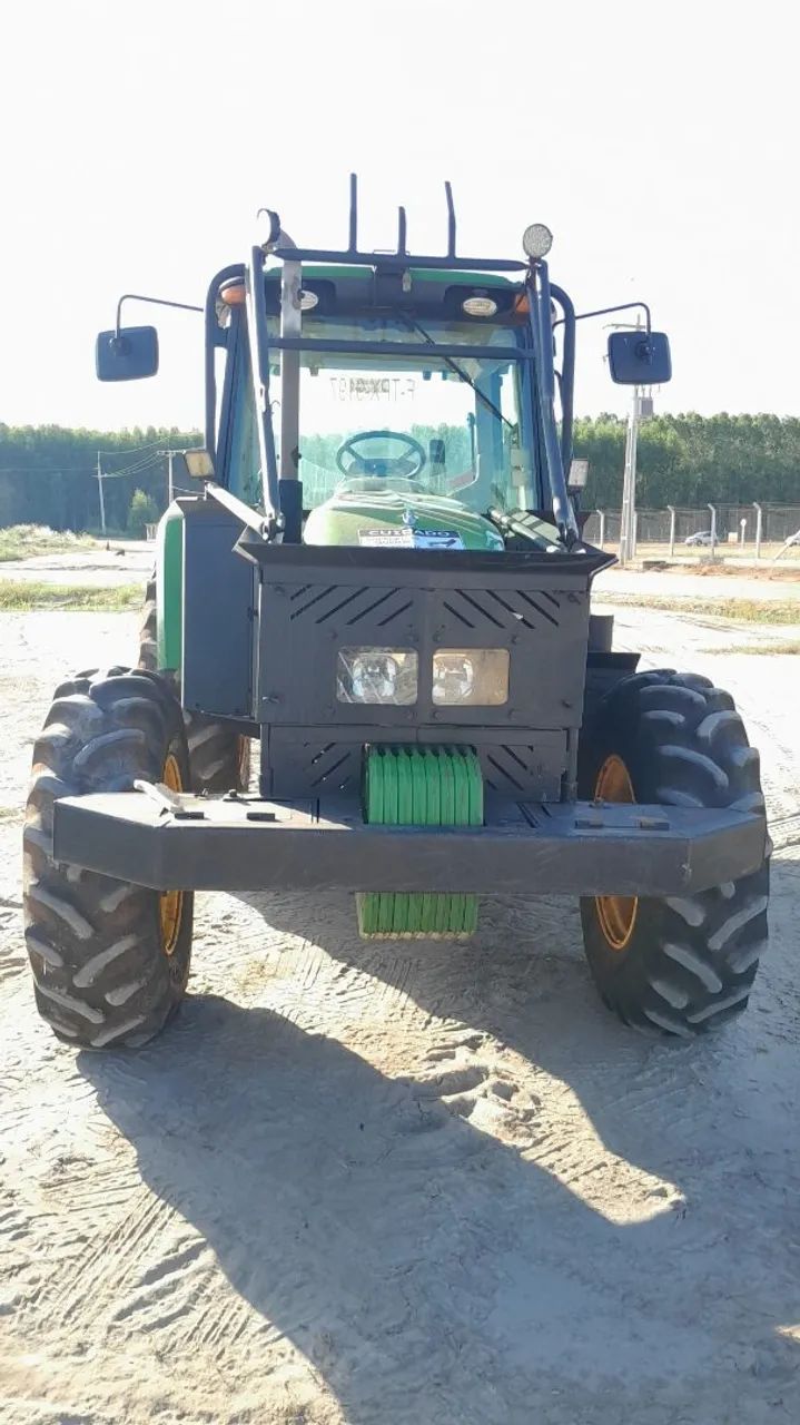 trator JD 115CV modelo 6115j ano 2023 6.250hrs FLORESTAL
