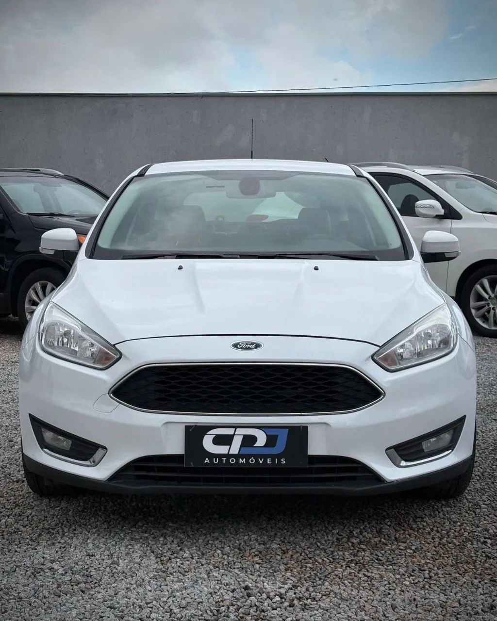 Ford Focus 2.0 16v/se/se Plus Flex 5P Aut. 2017 - Foto 2
