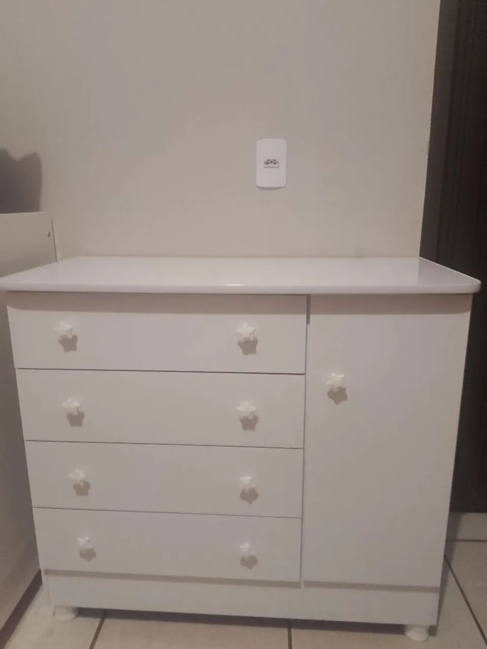 Vendo Cômoda Branca  - Foto 4