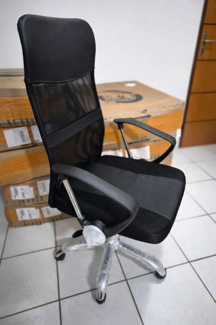 Cadeira de Escritório NOVAS (PRA VENDER LOGO) - Foto 2