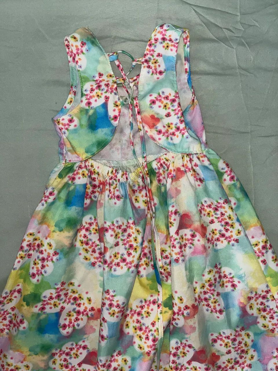 Dupla de vestidos infantis  - Foto 3