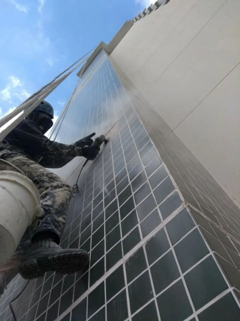 Trabalho em altura Jurerê ( empreitada) - Foto 2