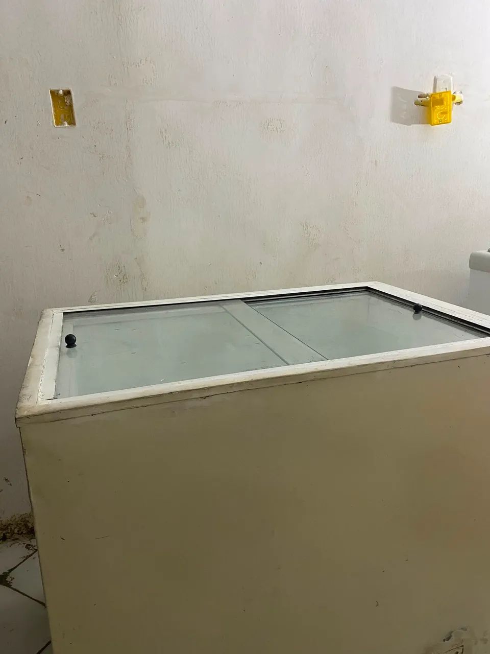 VENDO 2 FREEZERS HORIZONTAIS - Foto 2