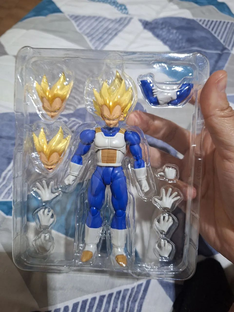 SH Figuarts Vegeta Super Saiyan Bandai - Foto 3