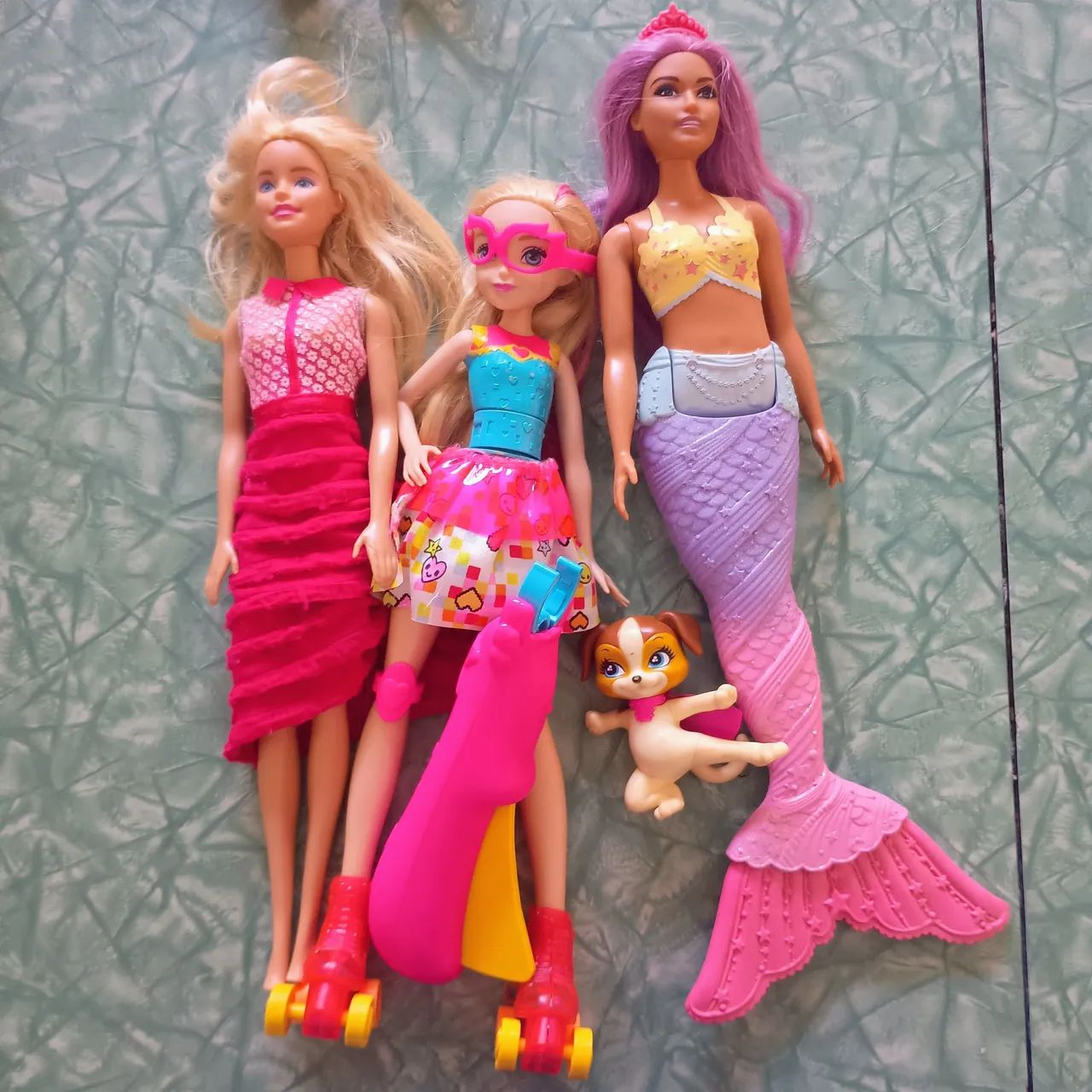 Pacote Barbies e acessórios  - Foto 3