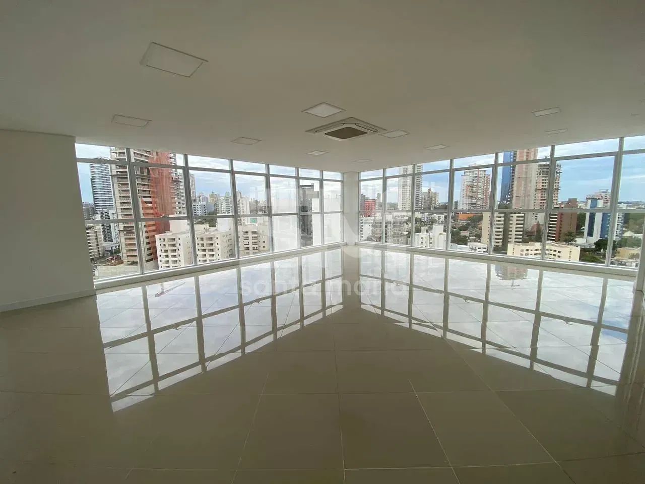 Sala para locação, Centro, Chapecó, SC - Foto 2