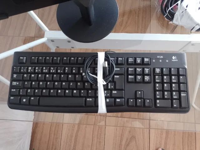 Monitor LCD AOC + teclado K120 + Cabo VGA - Foto 4