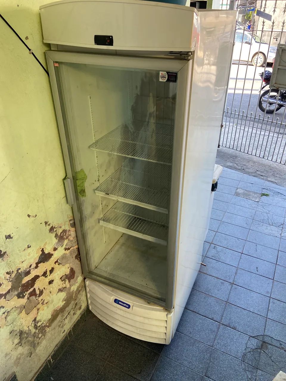 Freezer metalfrio - 497 litros  - Foto 5