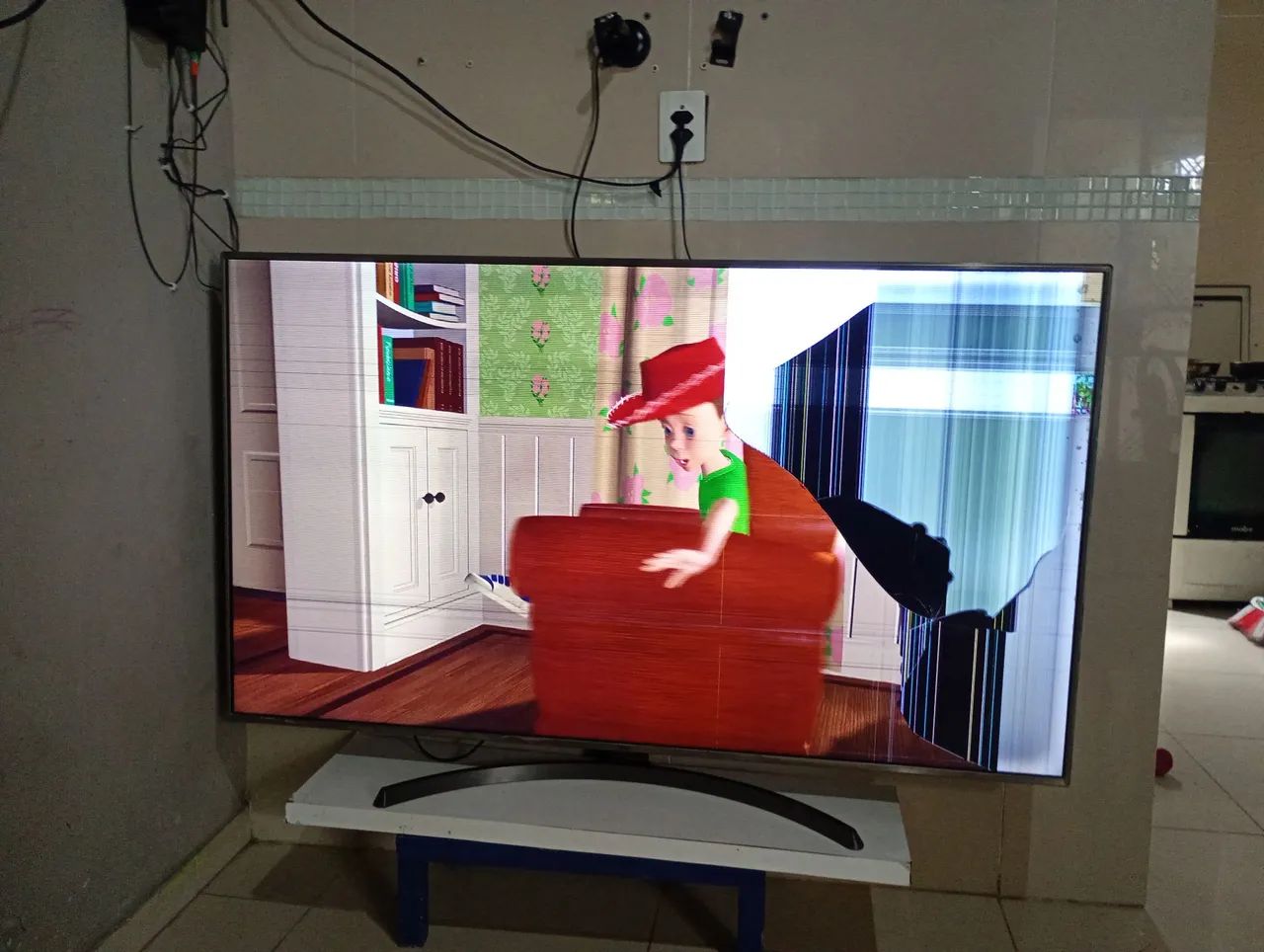 Tv LG 65 polegadas retirada de peças  - Foto 2