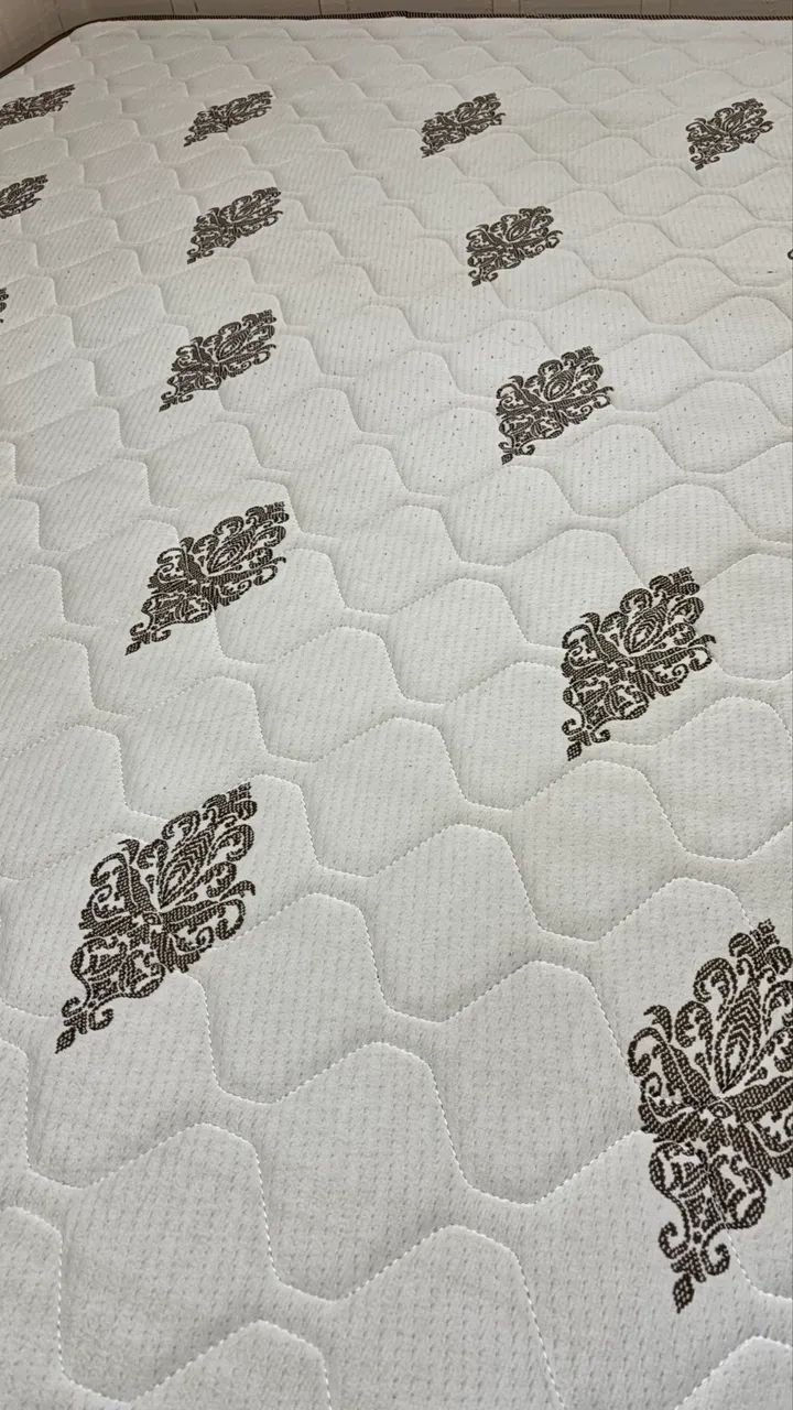Vendo cama queen  - Foto 4
