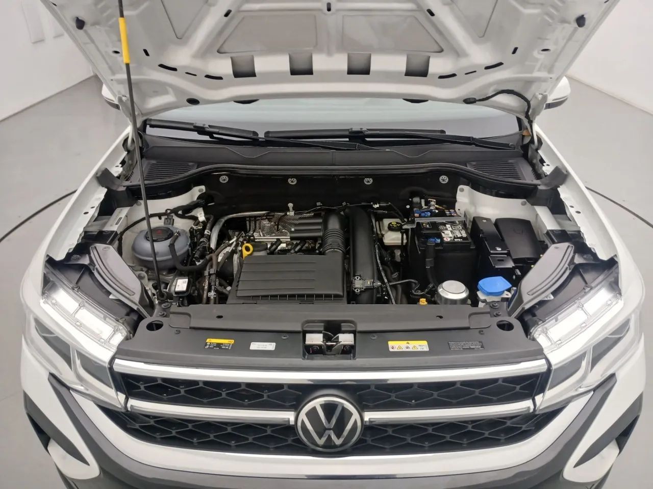 Volkswagen Taos Highline 1.4 250 TSI Flex Aut., foto 10 de 18