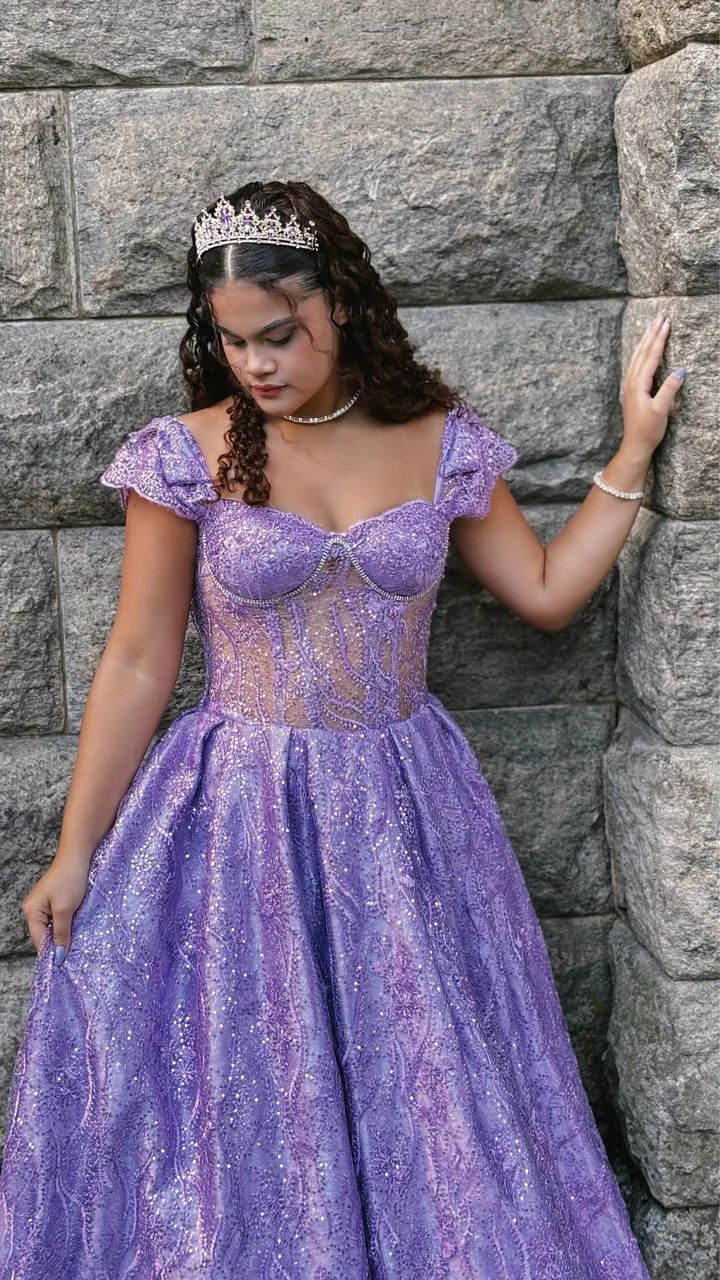 VESTIDO DE DEBUTANTE  - Foto 2