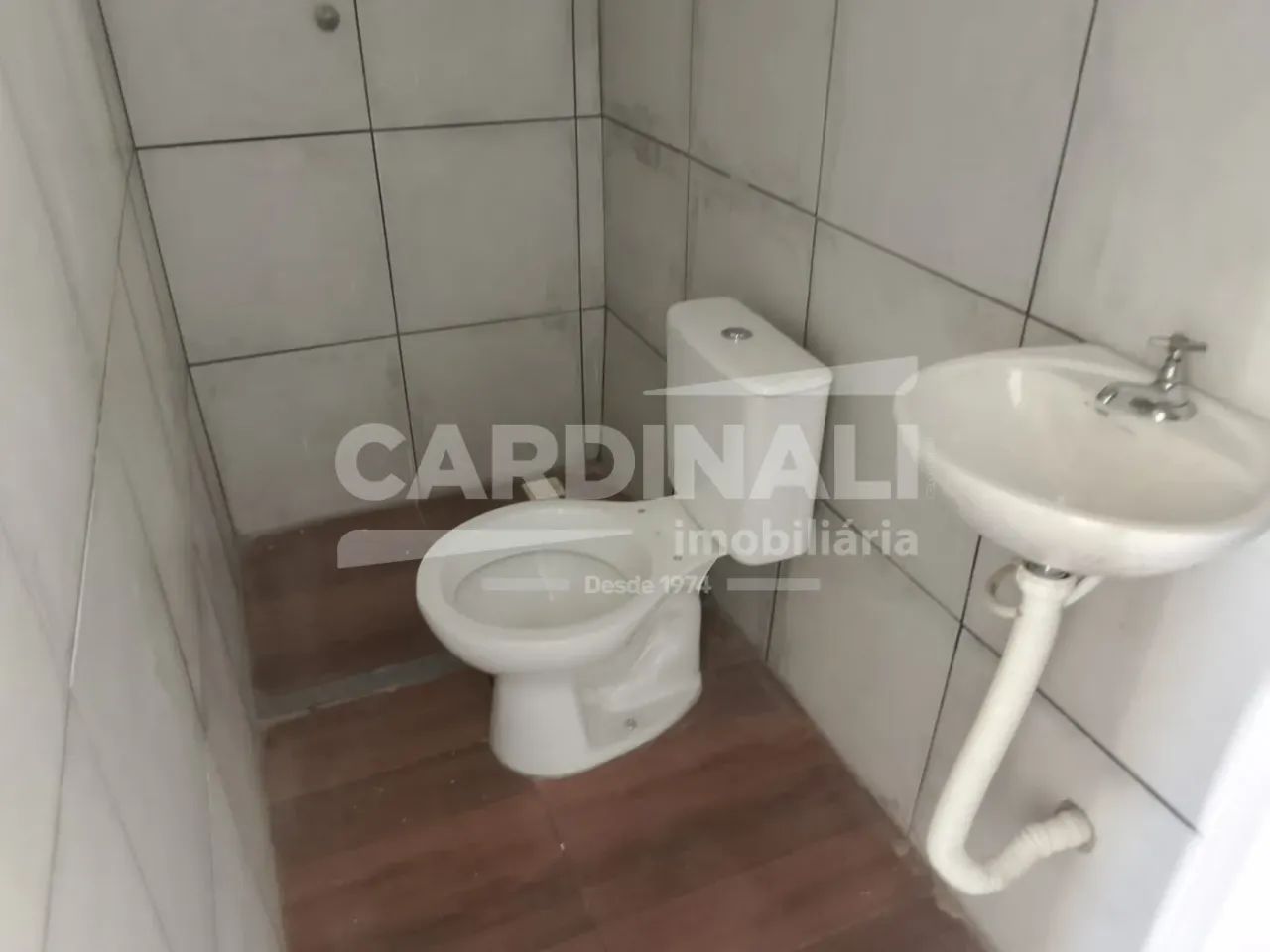 Sala comercial, com excelente localização pr óximo comércio. - Foto 4