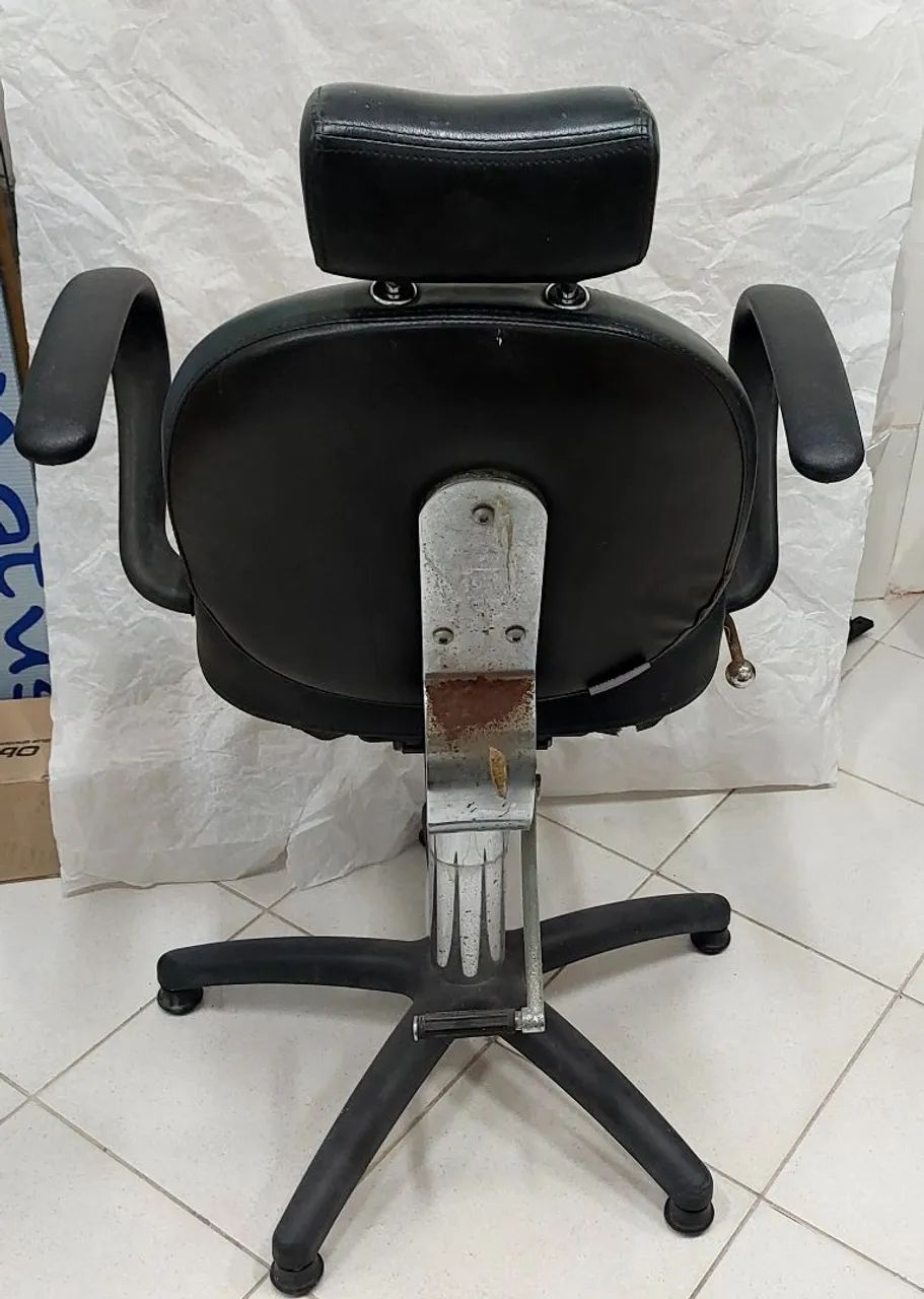 CADEIRA SALÃO HIDRÁULICA PRETA - Foto 5