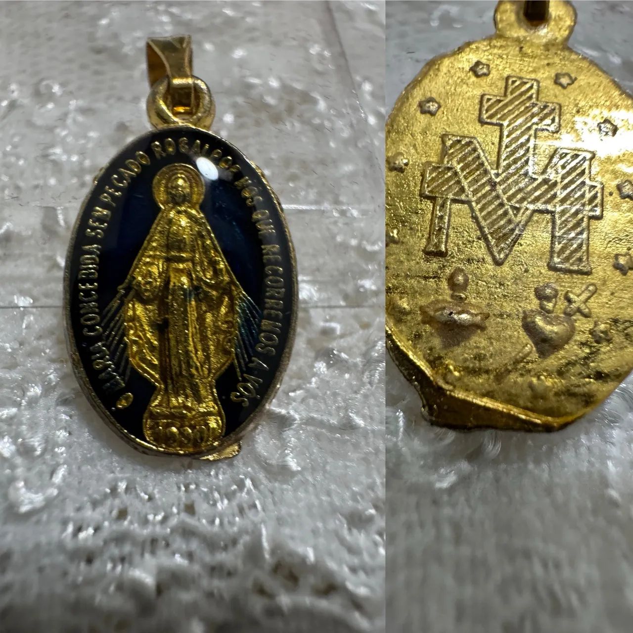PINGENTE/MEDALHINHA VIRGEM MARIA COM INSCRIÇÃO  - Foto 4