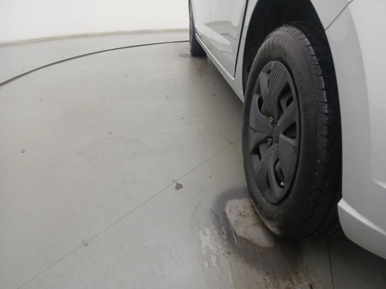 Volkswagen Polo Track 1.0 Flex 12V 5p, foto 12 de 18