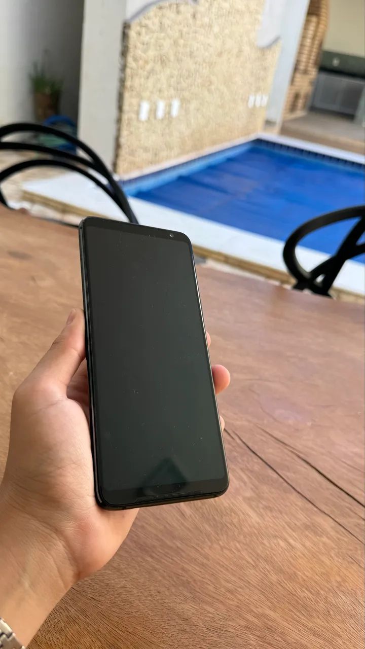 Celular ASUS ROG Phone 3 ( Tela quebrada e butao Power ) - Foto 3