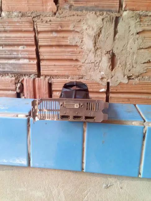 Usado, placa de vídeo  - Foto 5