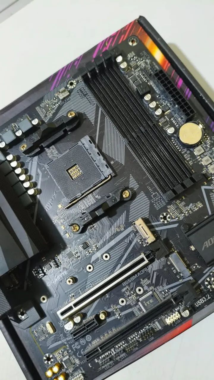 Placa Mãe Gigabyte B550M Aorus Elite