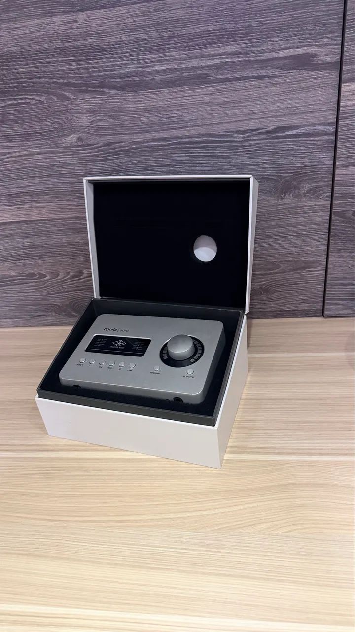 Interface Apollo Solo444717223494952963