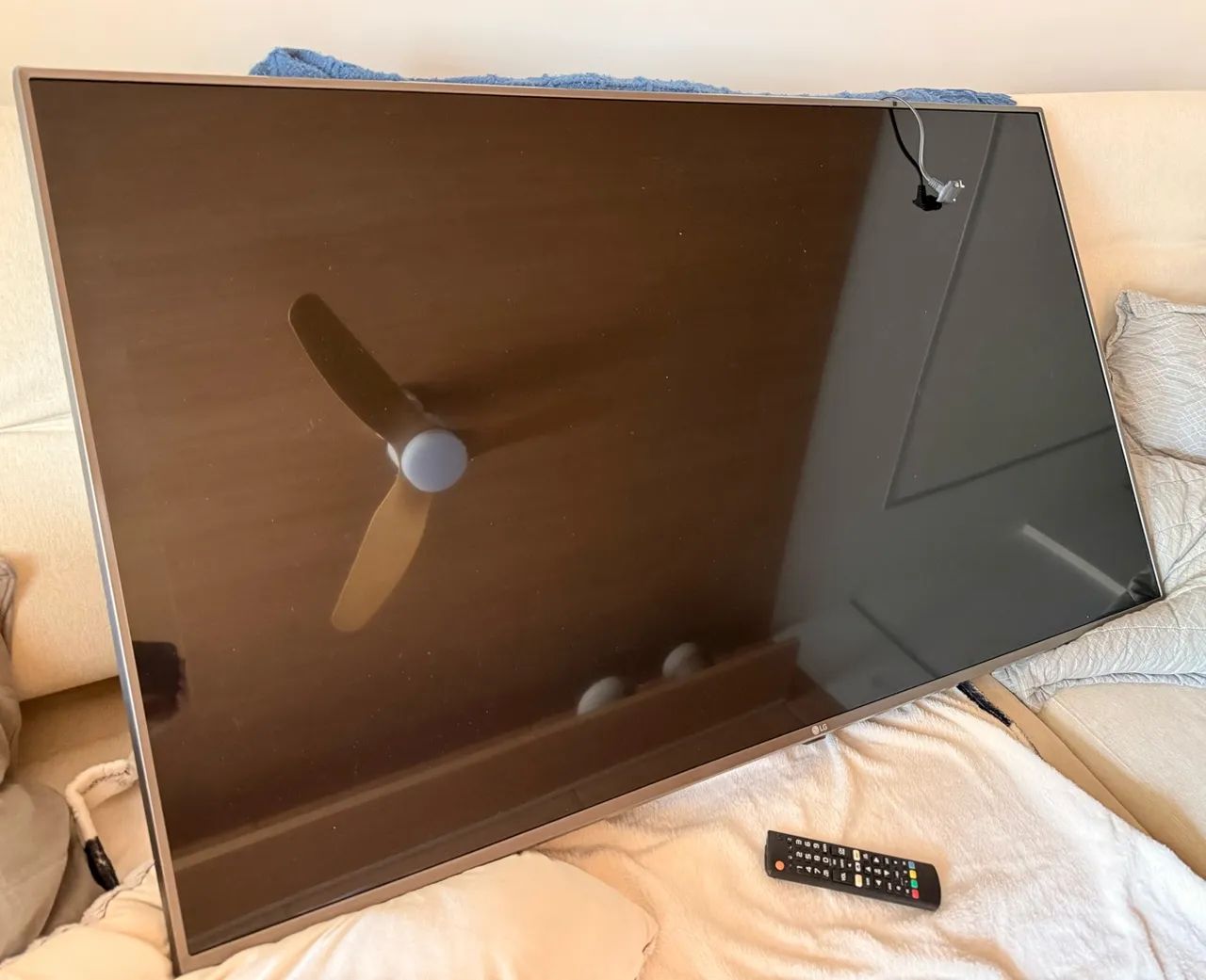 Smart TV 55 polegadas 4K ultra HD  - Foto 4