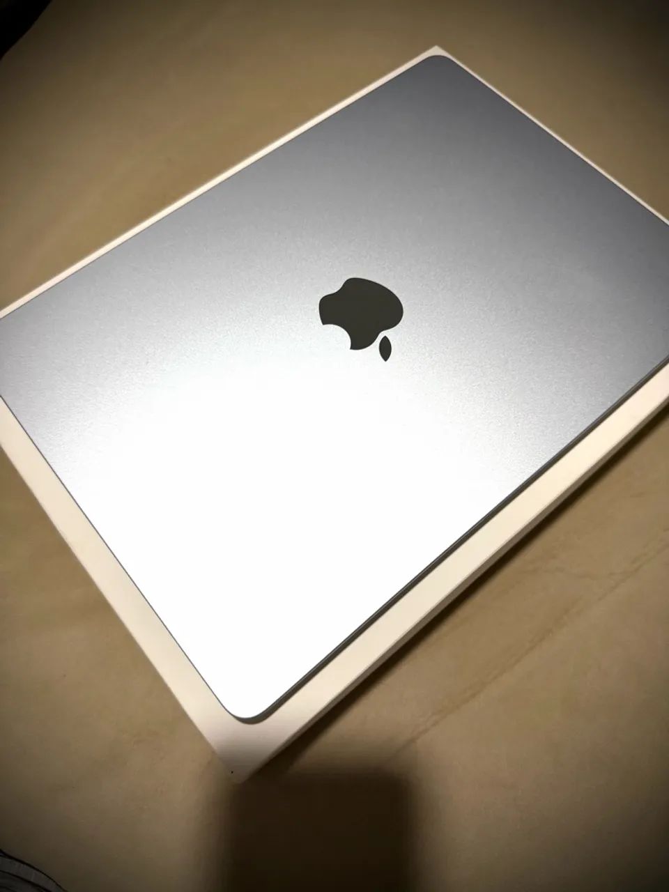 MacBook Air M4 256GB - Bateria 100% (46 ciclos) - Notebooks