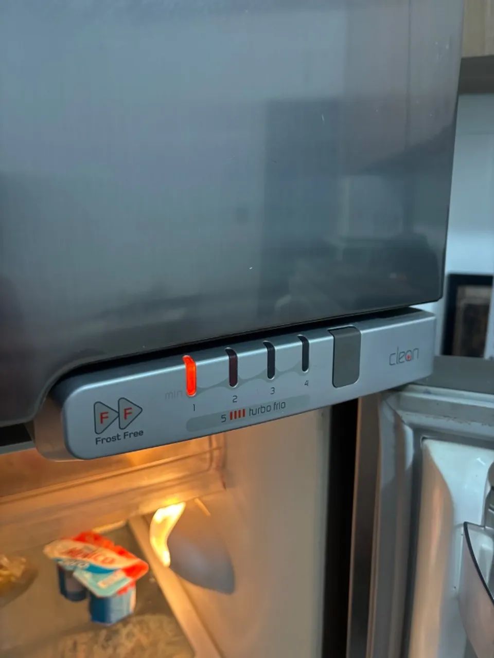 REFRIGERADOR BRASTEMP ATIVE FROST FREE - Foto 6